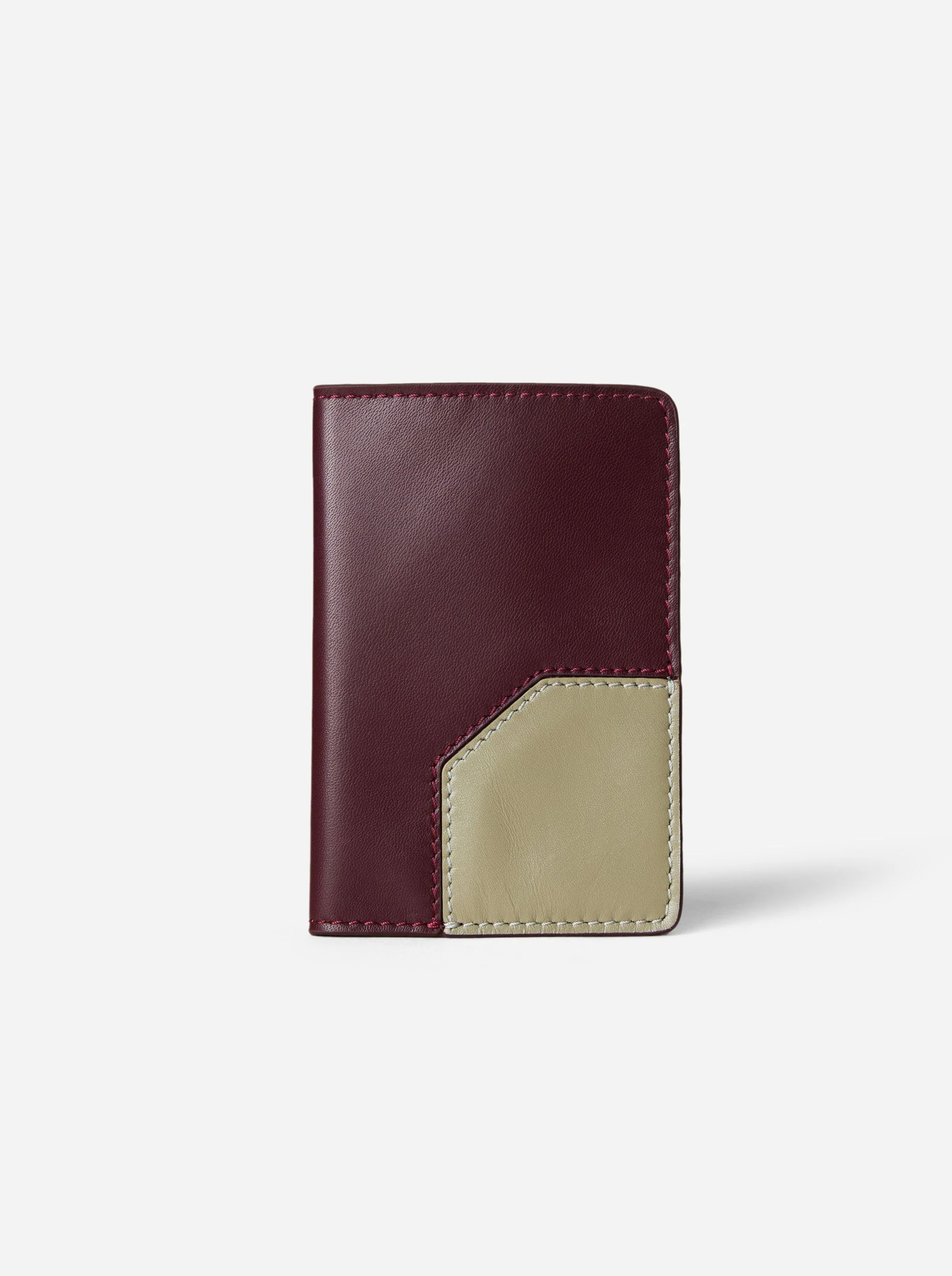Manu Passport Case Merlot & Sage Soft